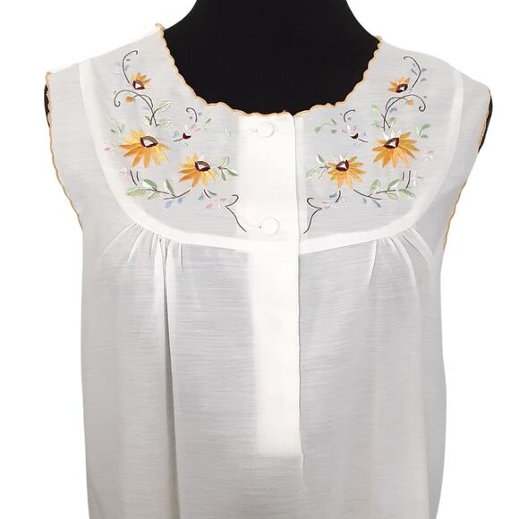 Vintage 50s Hand Embroidered Peignoir Set Sunflower Nightgown & House Coat Set - Picture 4 of 16